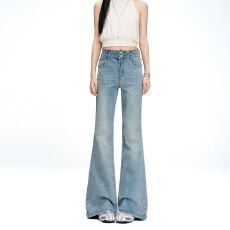 批发实拍 双扣高腰弹力满天星烫钻牛仔裤女2026春<b class='q'>夏</b>新款不贴腿喇叭裤