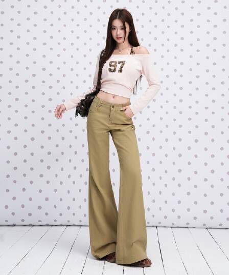 실사 카키 색 핫걸 로우 웨이스트 아니요 막대기 다리 청바지 2026 년 이른 가을 새로운 플립 커버 주머니 나팔 바지