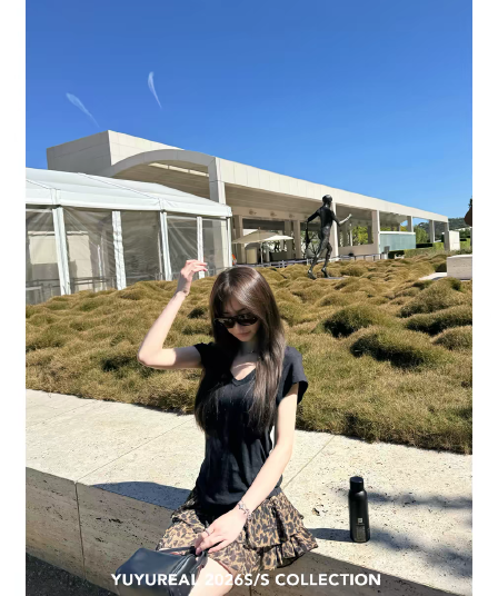 yuyureal 작은 날다 소매 높음 제품 리넨 면화 V넥 반팔 티셔츠 여성 여름 새로운 클래식 다용도 캐주얼 맨위