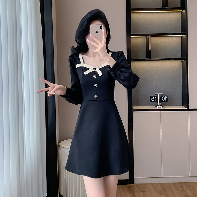 프랑스식 2026 년 봄 새로운 드레스 고급 센스 긴팔 광장 칼라 검정색 한 마디 작은 샤넬 스타일 짧은 치마