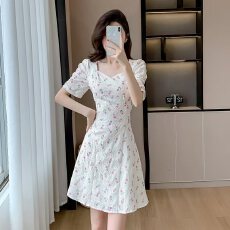 批发2026新款提花夏装小清新碎花V领中长款显瘦气质显瘦遮肚<b class='q'>连衣裙</b>女