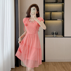 批发夏季别致绝美粉色超仙<b class='q'>连衣裙</b>女2026新款立体花朵气质减龄显瘦裙子