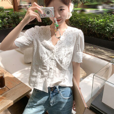 法式白色蕾丝镂空v领泡泡袖短袖衬衫女夏季小个子衬衣上衣