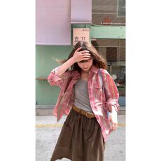 批发韩系文艺氛围经典宽松格纹衬衫春夏女百搭格子衬衣翻领上衣