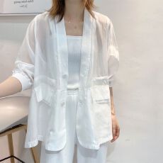 批发七分袖<b class='q'>小西装</b>2026秋装新款欧货防晒衣外套<b class='q'>女</b>夏季薄款西装开衫西服