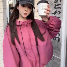 批发韩版连帽冲锋衣女短款外套2026<b class='q'>春</b>季新款宽松时尚百搭显瘦休闲上衣