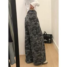 批发美式复古迷彩牛仔工装裤女夏季新款慵懒风宽松显瘦<b class='q'>直筒</b>大阔腿裤子