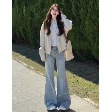 批发美式中腰宽松不贴<b class='q'>腿</b>微喇浅蓝色微喇牛仔<b class='q'>裤</b>女秋冬季新百搭拖地<b class='q'>裤</b>