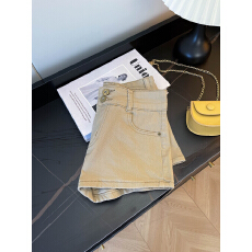 批发实拍~美式辣妹卡其色高级感牛仔短裤女2026夏季<b class='q'>高腰</b>修身包臀<b class='q'>热裤</b>