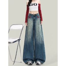 批发美式复古竹节纹刺绣弯刀牛仔裤女春秋2026新款宽松直筒阔腿镰刀裤