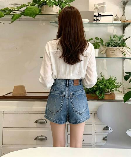 레트로 워싱 자수 데님 반바지 여성 하이웨이스트 슬림해 보이는 캐주얼 다용도 핫걸 한 마디 루즈핏 넓은 다리 핫 바지 여성