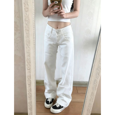 批发小个子白色高街双按扣微喇<b class='q'>牛仔裤</b>女2026秋季爆款宽松显瘦马蹄长裤
