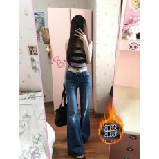 美式复古深蓝竹节加绒牛仔裤女秋冬新款百搭低腰显瘦宽松喇叭长裤