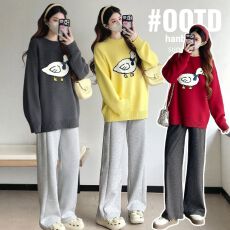 实拍孕妇装韩版卡通小鸭毛衣厚实卡通可爱刺绣慵懒风宽松针织上衣