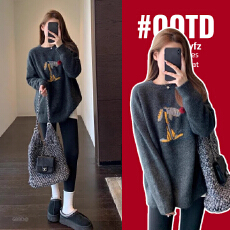 批发<b class='q'>孕妇装</b>卡通风圆领毛衣2025新款爆款外穿慵懒风宽松<b class='q'>中长款</b>针织毛线