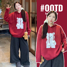 实拍2026孕妇装北极绒长袖上衣针织衫设计感卡通秋冬红色新年毛衣