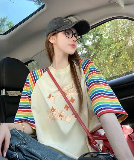 임산부 여름 드레스 동정 2026 새로운 무지개 스트라이프 삽입 어깨 소매 티셔츠 여름 폭발 슬림해 보이는 맨위 ins 임신 로드 중