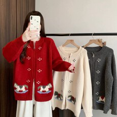 批发孕妇装卡通小马提花毛衣外套女秋冬大码宽松慵懒风减龄<b class='q'>针织</b><b class='q'>开衫</b>