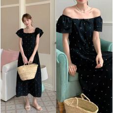 批发实拍 法式气质 连衣裙 泡泡袖 <b class='q'>一字肩</b>两穿 碎花连衣裙