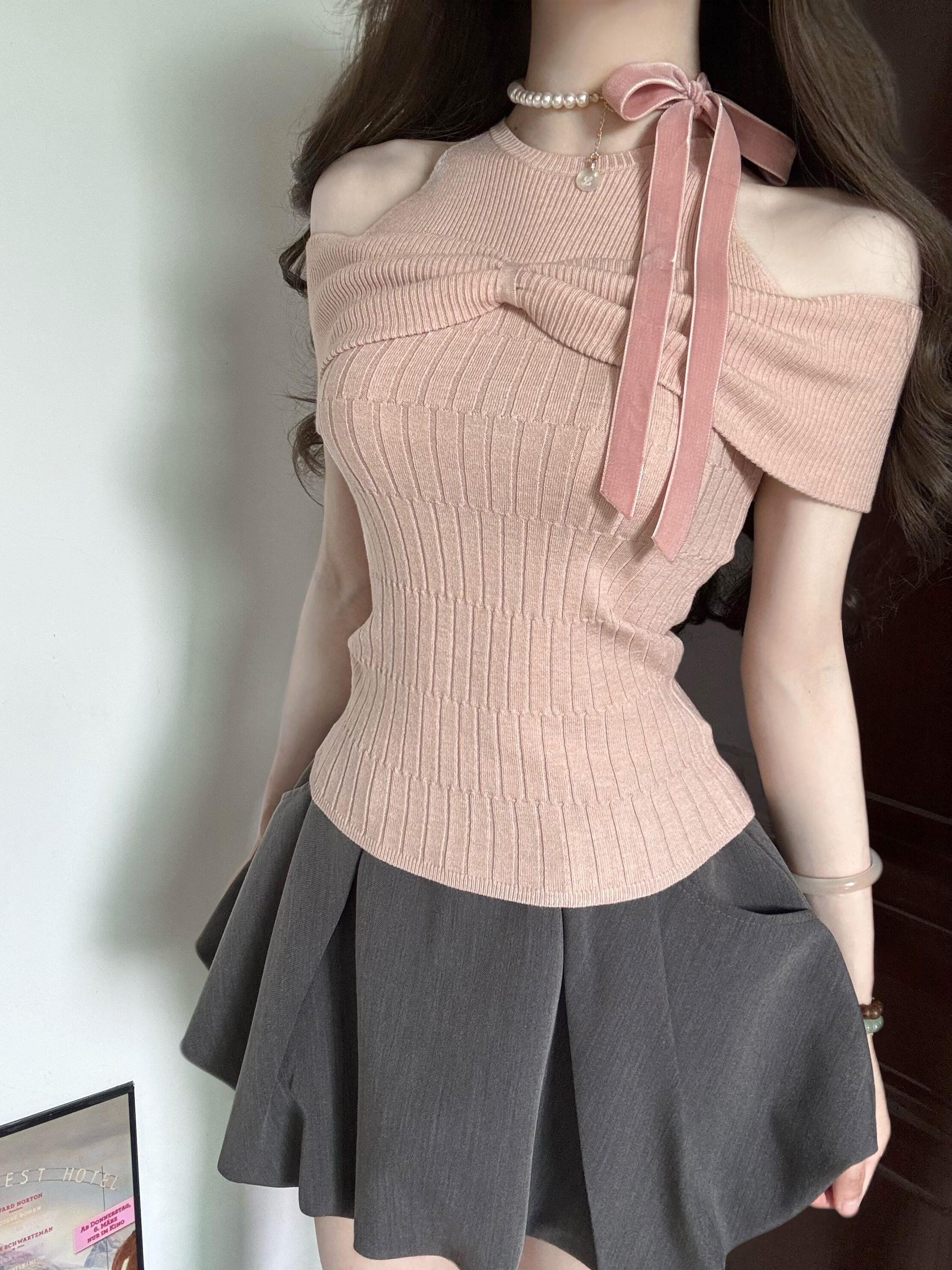 달콤한 스타일 핑크색 나비 매듭 비틀림 디자인 센스 니트 스웨터 여성 여름 몸매 가꾸기 오프숄더 맨위