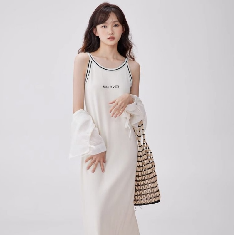 슬립 드레스 여성 드레스 여름 디자인 센스 작은 대중 한 부서 미니멀리즘 캐주얼 루즈핏 느긋한 바람 스트레이트 길다 치마