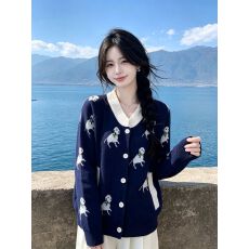 批发韩系小狗提花长袖针织开衫毛衣女秋冬2026新款加厚慵懒感上衣外套