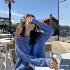 批发<b class='q'>日系</b>温柔蓝色圆领毛衣女冬季加厚慵懒宽松软糯套头针织衫打底内搭