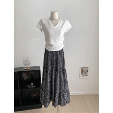 批发田园风碎花大摆<b class='q'>半身裙</b>女夏季高腰垂感A字中长款减龄蛋糕伞裙