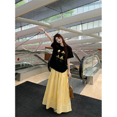 批发黄色A字蛋糕半身<b class='q'>裙</b>女春夏松紧腰中长款微胖大摆a字<b class='q'>伞</b><b class='q'>裙</b>子