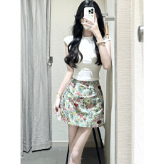 批发辣妹休闲运动套装女夏季修身短款正肩<b class='q'>短袖</b>碎花包臀A字短裙两件套