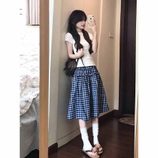 批发学院风休闲<b class='q'>运动</b>套装女夏季圆领正肩修身<b class='q'>短袖</b>T恤格子半身裙两件套