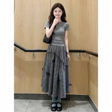 批发夏季<b class='q'>女装</b>2026新款超火巨好看的穿搭一整套绝美漂亮连衣裙子两件套