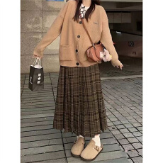 批发美式<b class='q'>复古</b>棕色格纹半身裙女秋冬季高腰中长款a字撞色百搭中长裙