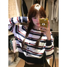 批发条纹针织开衫毛衣女2026<b class='q'>春</b>秋新款撞色别致韩系小个子短款外套上衣