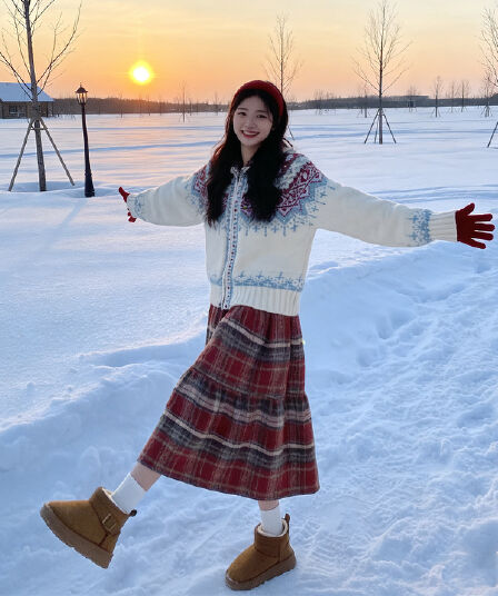 신년 로브 빨간색 니트 세트 드레스 아이들 가을 겨울철 2026 새로운 한 부서 분위기 센스 착용 가져 가라. 전체 집합
