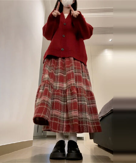빨간색 스웨터 체크무늬 드레스 아이들 가을 겨울철 2026 새로운 한 부서 착용 가져 가라. 신년 새해 로브 세트
