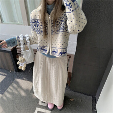 批发杏色显瘦<b class='q'>花苞</b><b class='q'>裙</b>伞<b class='q'>裙</b>高端精致夹棉半身<b class='q'>裙</b>搭配杏色开衫毛衣两件套