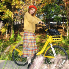 批发美拉德橘黄色短款毛衣花杂圈圈外套格纹撞色<b class='q'>高腰</b><b class='q'>半身裙</b>秋冬两件套