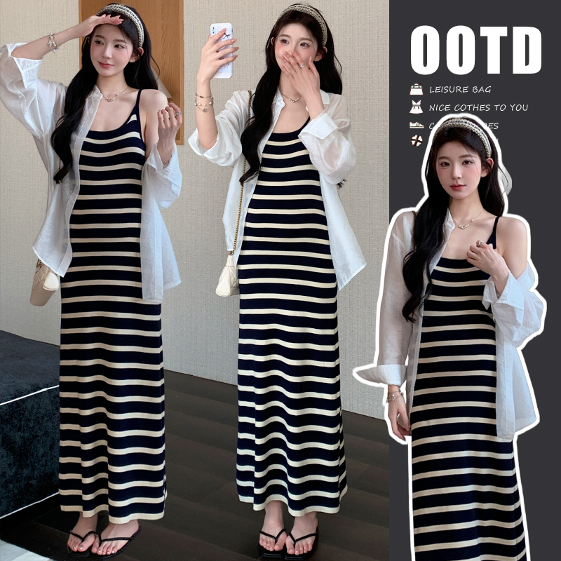 실사 지금 스트라이프 니트 슬립 드레스 얇고 가벼운 흰 셔츠 투피스 세트 스트라이프 전후 모두 웨어러블