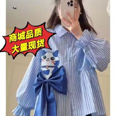 批发蝴蝶结扎花浅蓝色<b class='q'>衬衫</b>女夏季新创意卡通<b class='q'>印花</b>独特别致上衣小衫