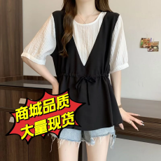 批发高级感V领正肩短袖衬衫女2026夏季<b class='q'>大码</b>胖mm收腰遮肚藏肉独特上衣