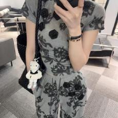 批发韩系高级立体花朵扎染圆领短袖t恤百搭直筒裤女新款<b class='q'>套装</b>