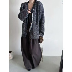 批发<b class='q'>日系</b>深灰色长袖毛衣<b class='q'>外套</b>女秋季新款小众设计感宽松显瘦针织上衣潮