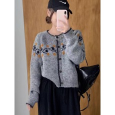 批发秋装女士韩版独特超好看毛衣针织开衫女外套2025新款短款上衣春秋