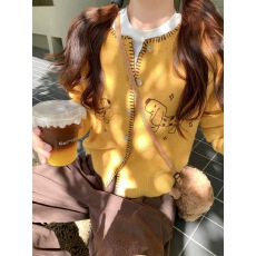 批发黄色小狗刺绣长袖针织开衫女秋冬季小个子宽松慵懒风毛衣外套上衣