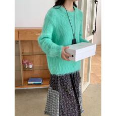 批发秋冬新款湖蓝色马海毛宽松慵懒风加厚毛衣女外穿圆领套头内搭<b class='q'>上衣</b>