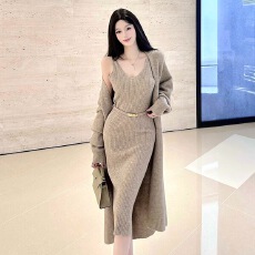 批发性感显瘦复古摩卡坑条针织吊带<b class='q'>裙</b>开衫毛衣两件套装