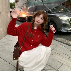 批发红色圆领针织开衫女2025秋季新款毛衣<b class='q'>外套</b>内搭长袖打底上衣