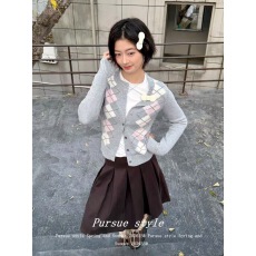 批发学院风菱格<b class='q'>针织</b><b class='q'>开衫</b>女早春穿搭<b class='q'>圆领</b>撞色毛衣修身显瘦韩系短款上衣