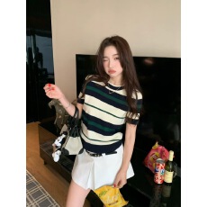 批发韩系圆领条纹短袖<b class='q'>t</b><b class='q'>恤</b>女2026新款撞色打底衫内搭显瘦上衣